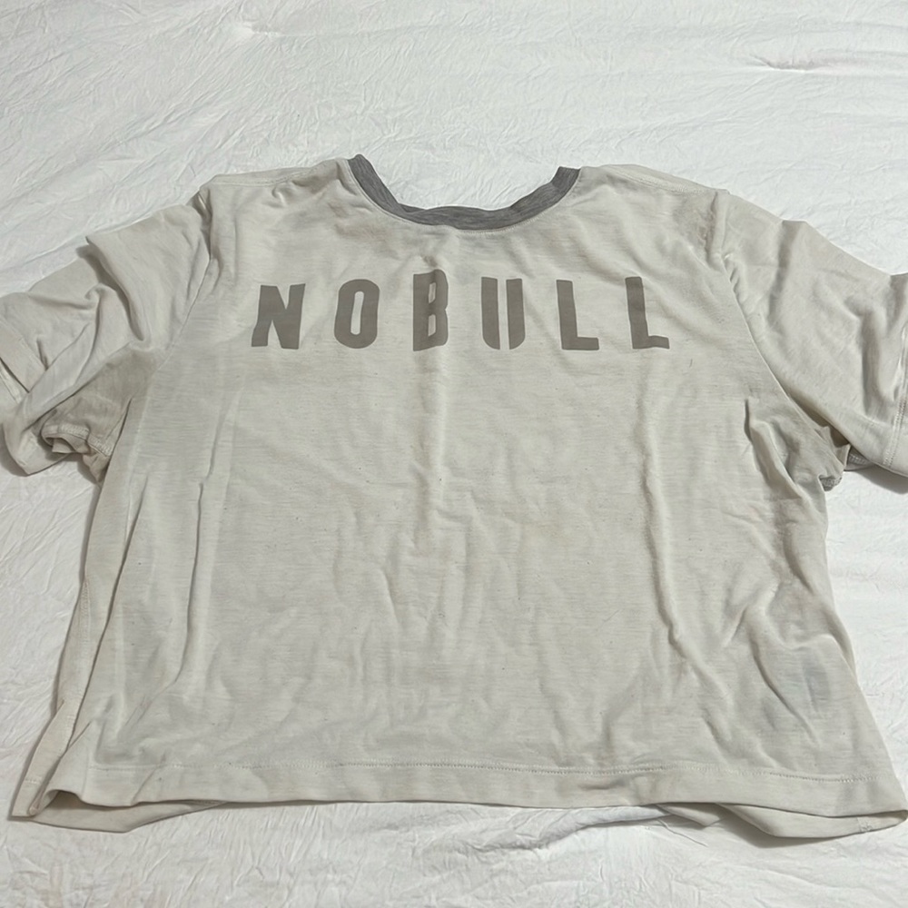 Nobull t shirt